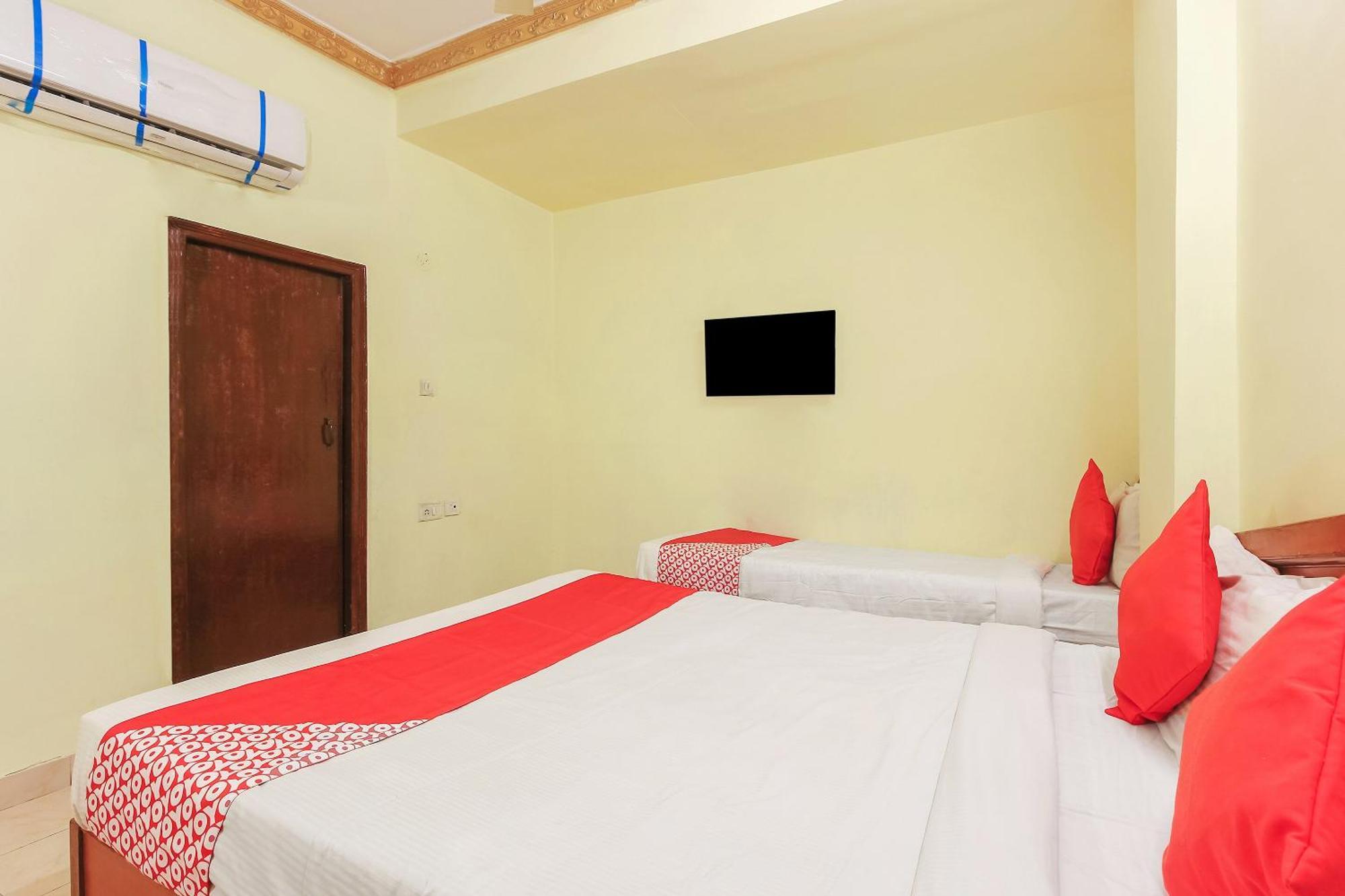 Hotel O Prince Residency Lalaguda Bagian luar foto