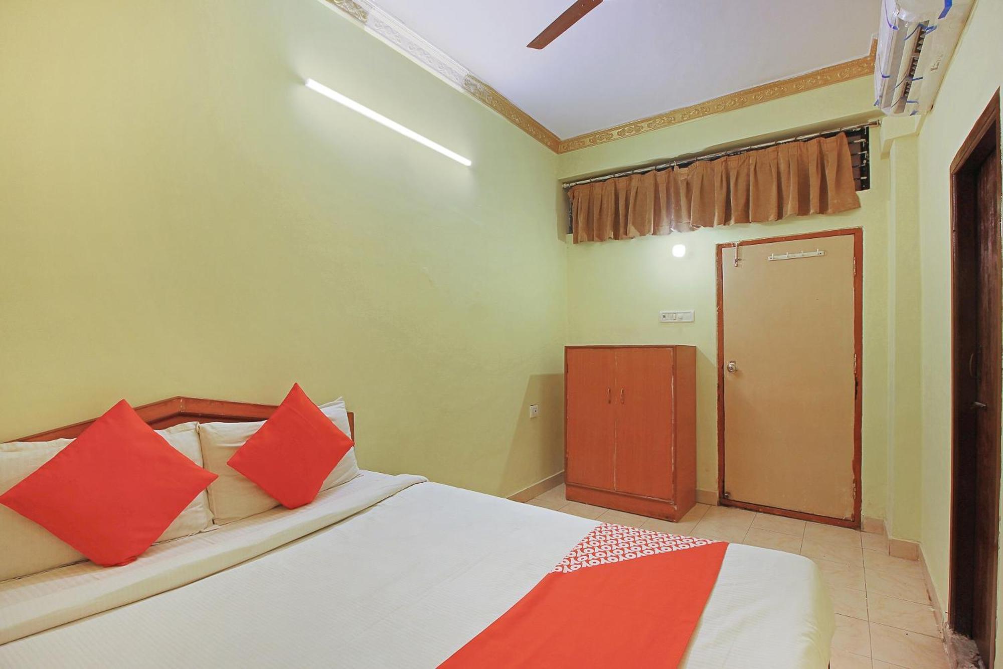 Hotel O Prince Residency Lalaguda Bagian luar foto