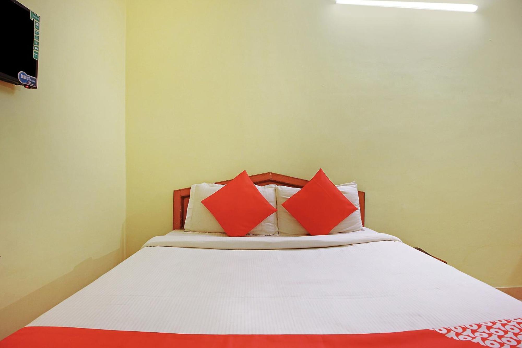 Hotel O Prince Residency Lalaguda Bagian luar foto